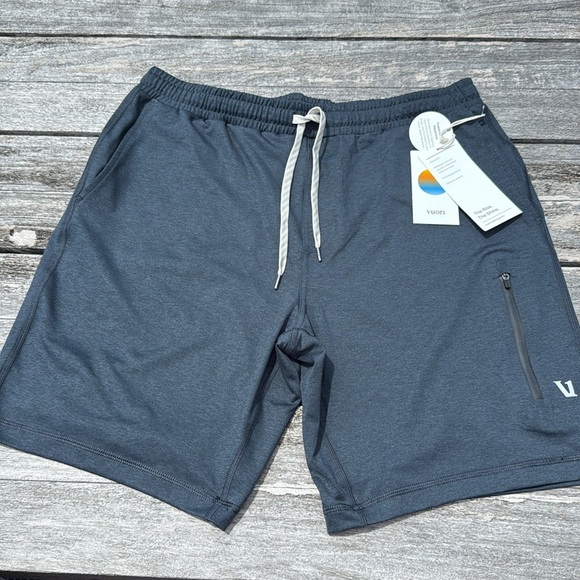 vuori-shorts-vuori-sunday-performance-short-8-mens-ink-heather-blue